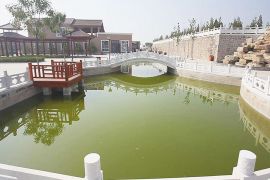 园区湖泊