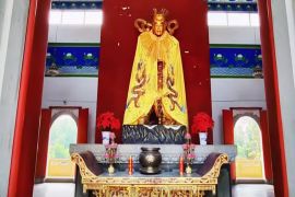 陵园佛像