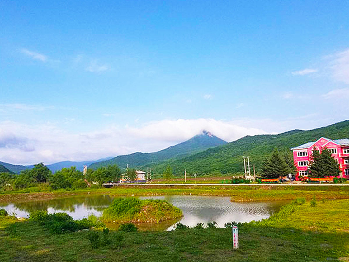 哈尔滨尚志市元宝山陵园有班车接送吗？元宝山公墓电话？