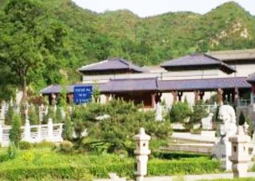 长城华人怀思堂