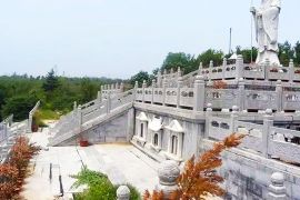 陵园雕像