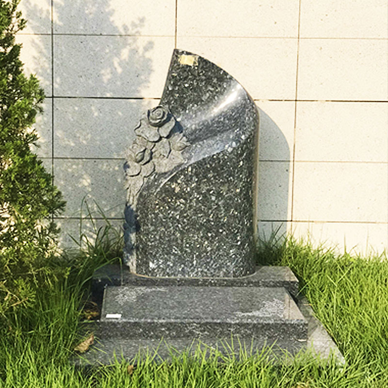 永祥和人文纪念园双人墓3