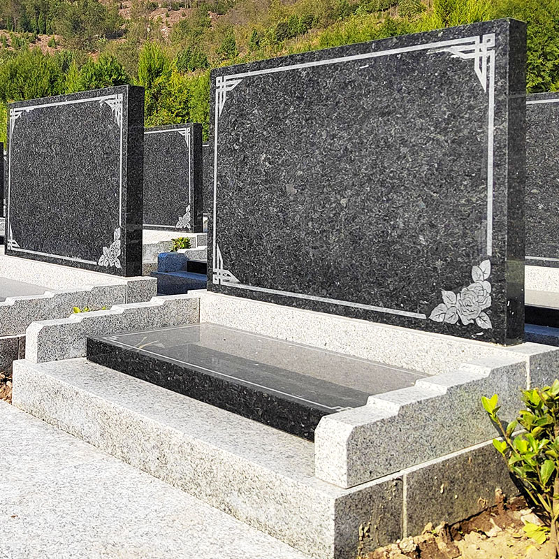 青龙山人文纪念园双人墓2