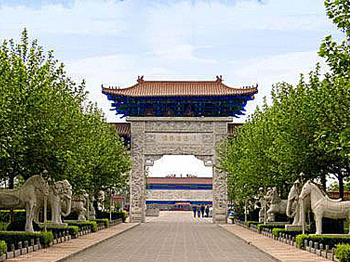 陵园主路