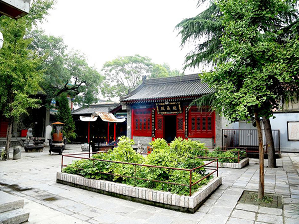 陵园环境