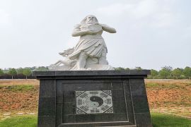 陵园雕像