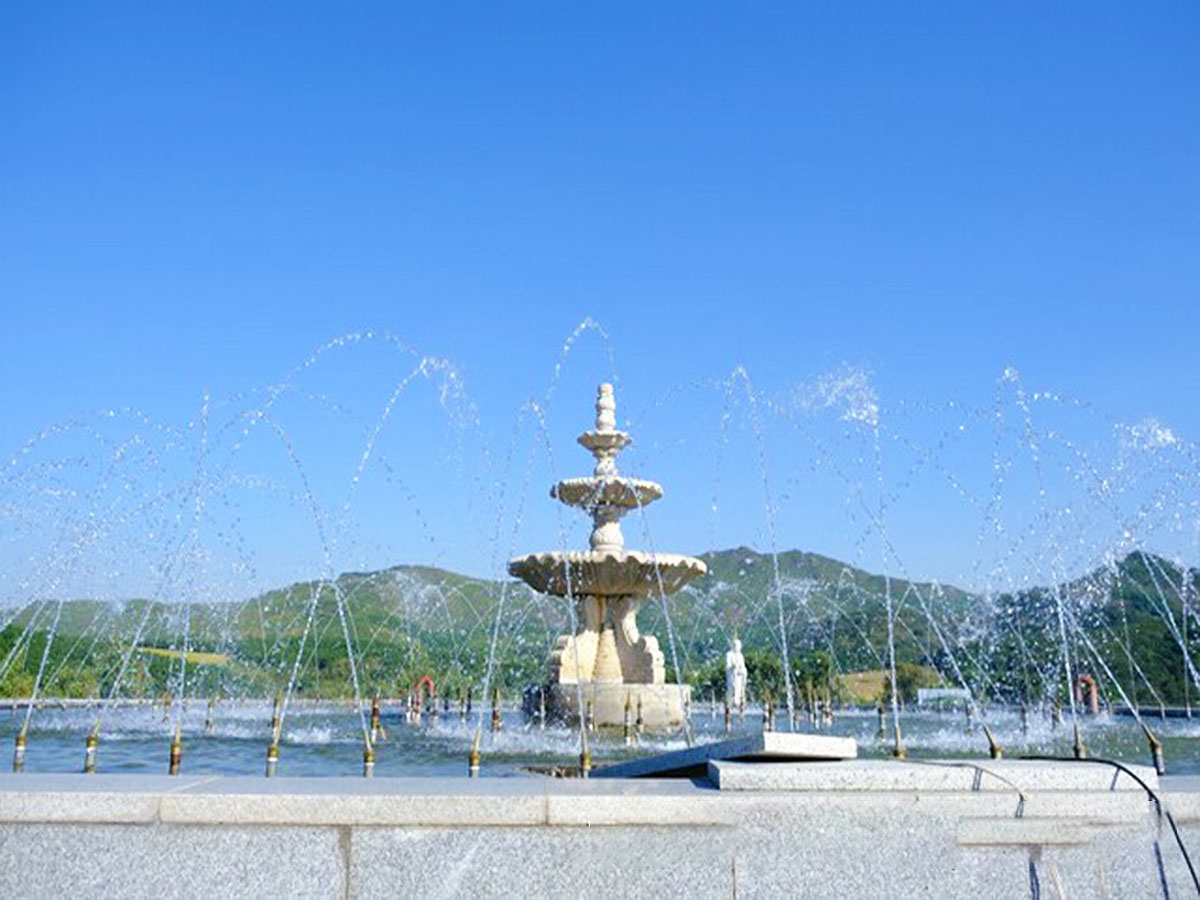 陵园喷泉