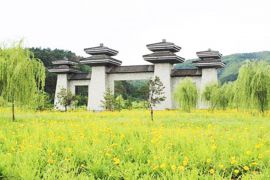 陵园正门