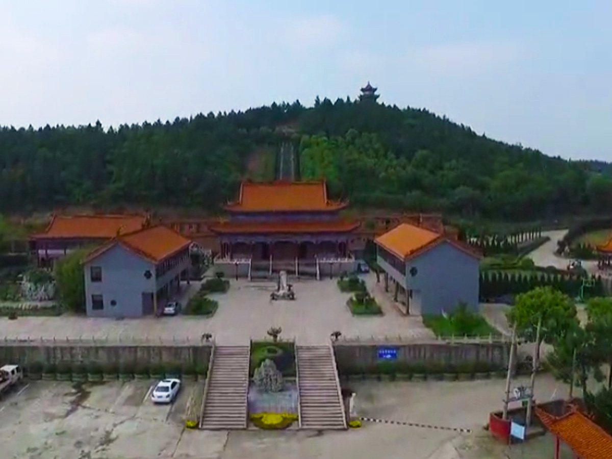 陵园远景