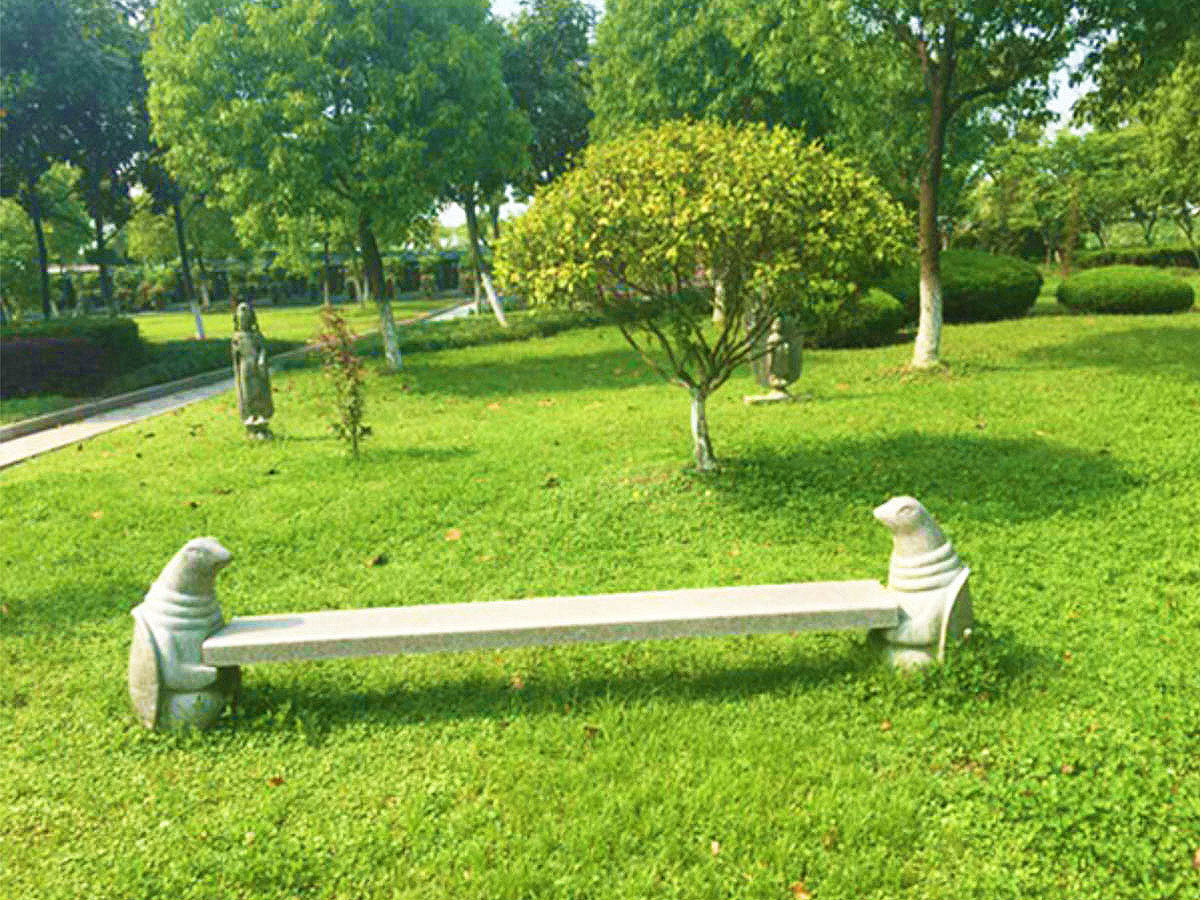 绿树草地